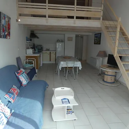 Ideal Pres De La Pour 5 Personnes, Balcon Spacieux - Fr-1-540-213