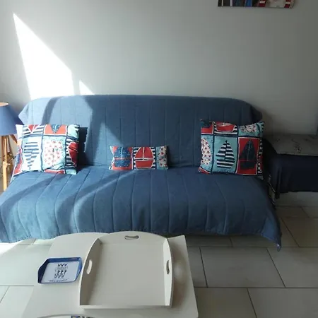 Apartment Ideal Pres De La Pour 5 Personnes, Balcon Spacieux - Fr-1-540-213