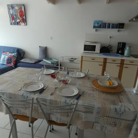 Ideal Pres De La Pour 5 Personnes, Balcon Spacieux - Fr-1-540-213 Apartmán *