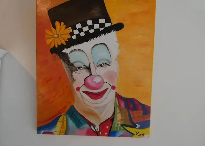 Apartment Ideal Pres De La Pour 5 Personnes, Balcon Spacieux - Fr-1-540-213 *