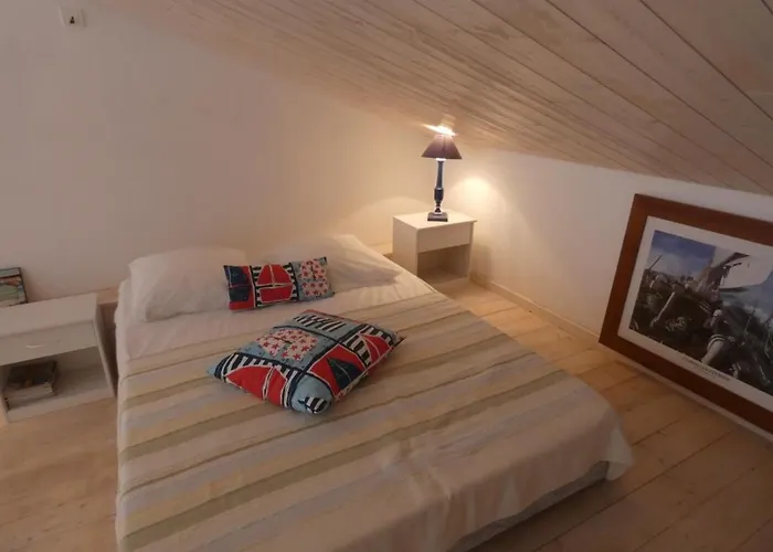 Ideal Pres De La Pour 5 Personnes, Balcon Spacieux - Fr-1-540-213 *