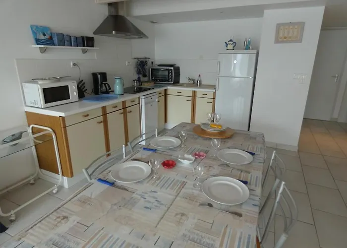 Ideal Pres De La Pour 5 Personnes, Balcon Spacieux - Fr-1-540-213